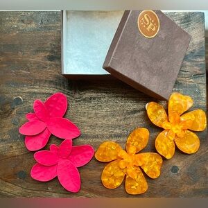 Earrings bundle (2).